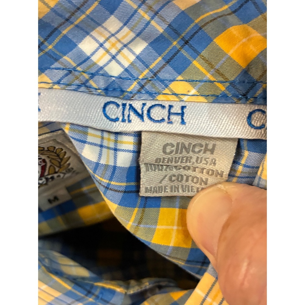 Cinch Mens Medium Button Down Shirt Cotton Blue Yellow Plaid Long Sleeve Pocket - Picture 2 of 8